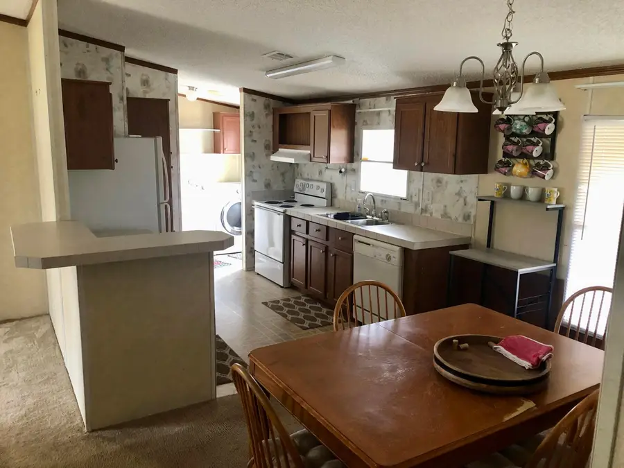 19720 NW 94th Drive, Okeechobee, FL 34972 - Image #2