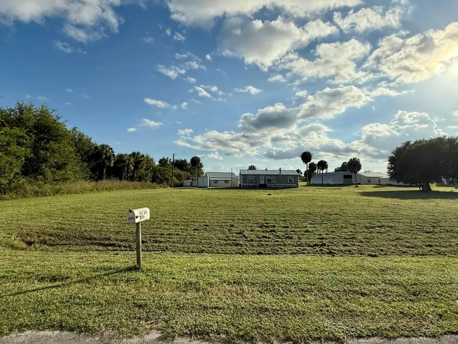 19720 NW 94th Drive, Okeechobee, FL 34972 - Image #3