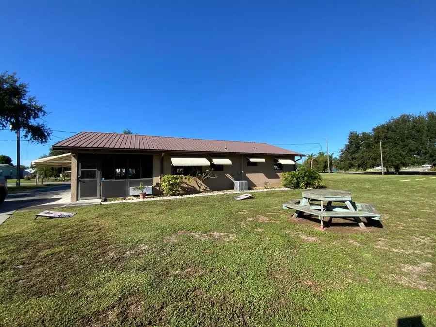1095 Chobee Loop, Okeechobee, FL 34974 - #3