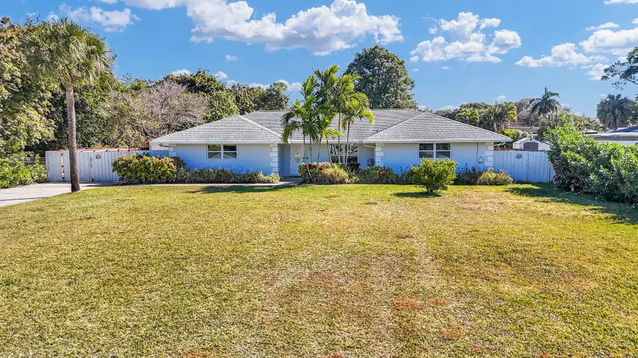 3150 Gulfstream Road, Palm Springs, FL 33461 - #2