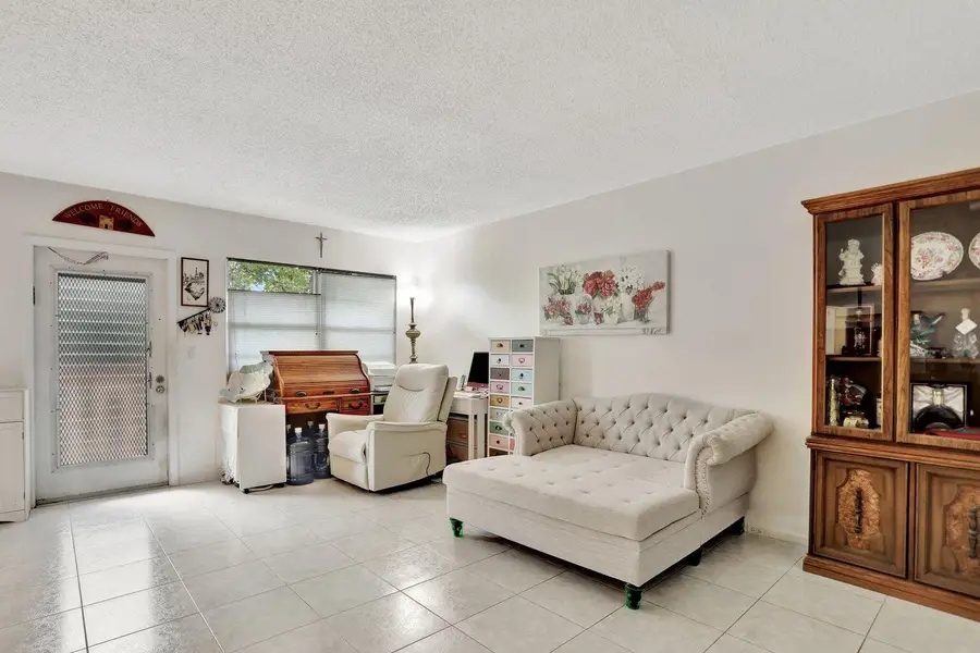 4076 Newport Q #4076, Deerfield Beach, FL 33442 - #2