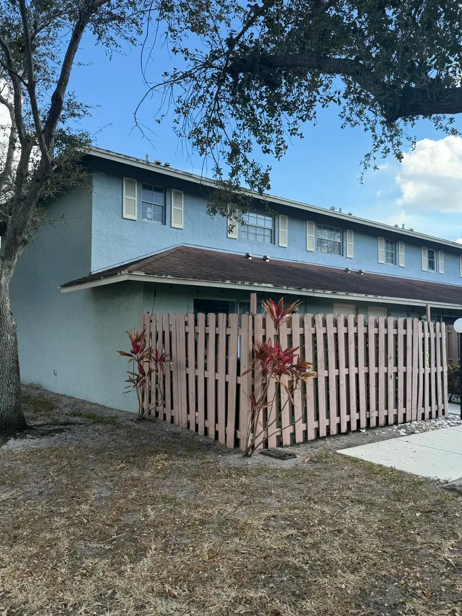 1300 Cypress Way W, Palm Springs, FL 33406 - #2