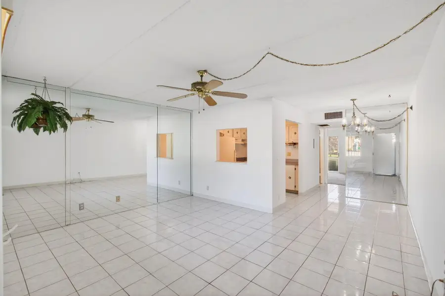 555 Purdy Lane #116, Palm Springs, FL 33461 - #3