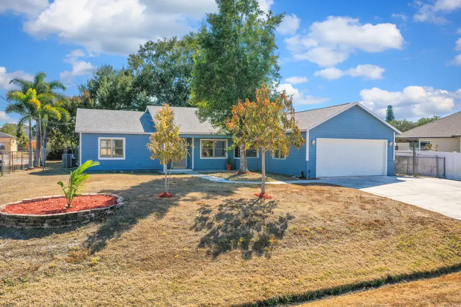 211 SW North Wakefield Circle, Port Saint Lucie, FL 34953 - Image #2