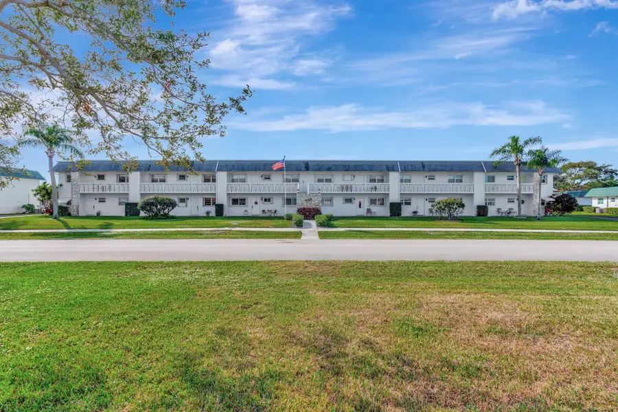 3154 Meridian Way S #2, Palm Beach Gardens, FL 33410 - #3