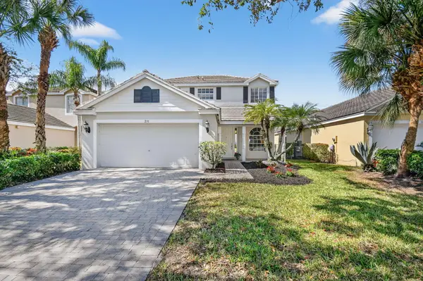 231 Berenger Walk, Royal Palm Beach, FL 33414