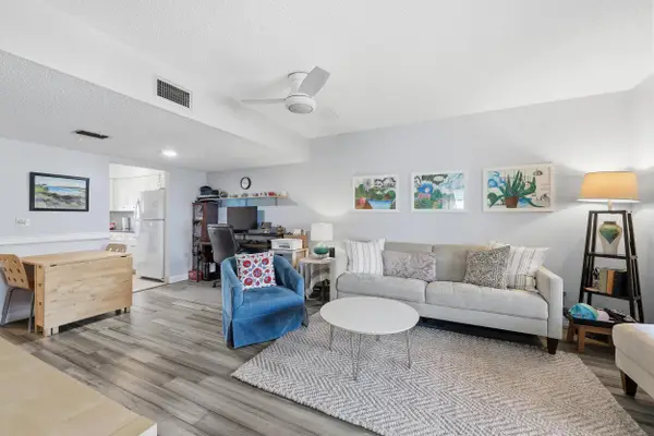 18081 SE Country Club Drive #6-60, Jupiter, FL 33469