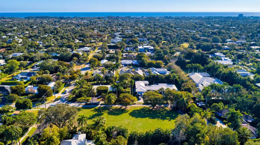 1010 Hibiscus Lane, Delray Beach, FL 33444 - #2