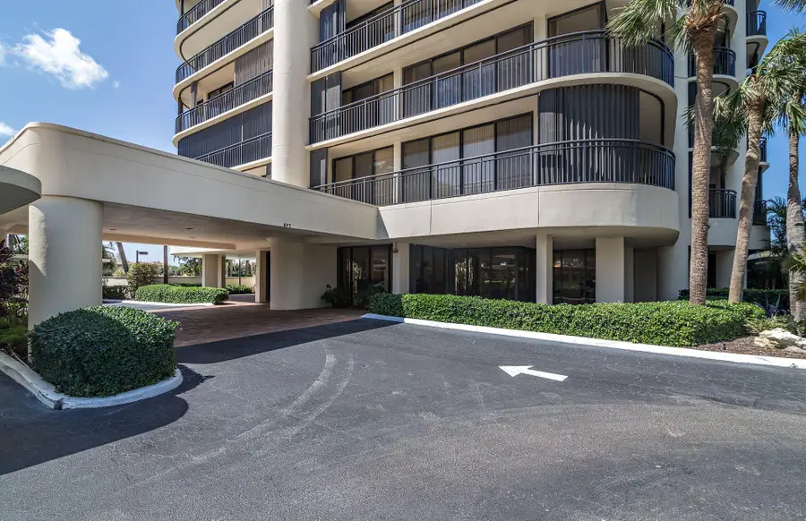 2427 Presidential Way #803, West Palm Beach, FL 33401 - #3