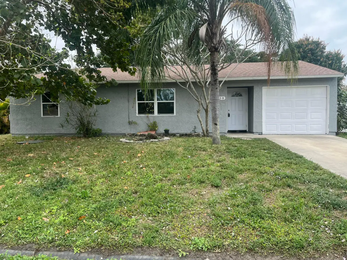 838 SE Proctor Lane, Port Saint Lucie, FL 34983 - #1
