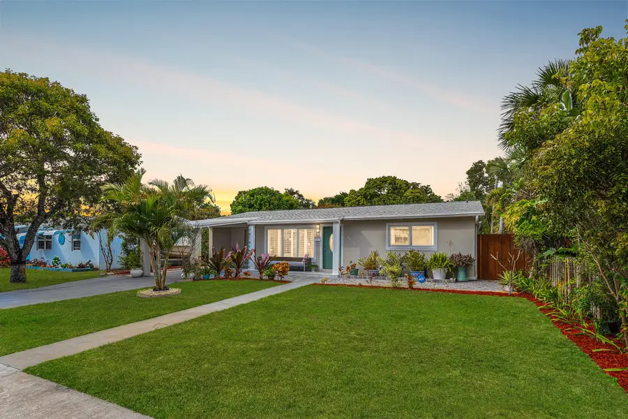 1017 Hansen Street, West Palm Beach, FL 33405 - #2