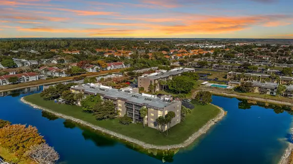 150 Lake Nancy Lane #419, West Palm Beach, FL 33411