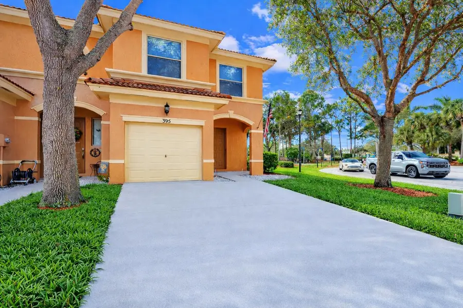 395 River Bluff Lane, Royal Palm Beach, FL 33411 - #2