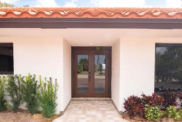 3984 SE Fairway E, Stuart, FL 34997