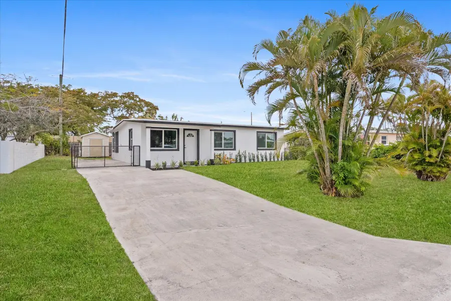 5737 Honeysuckle Drive, West Palm Beach, FL 33415 - #2