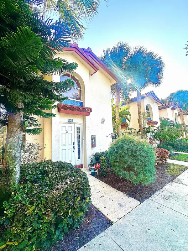 440 NW 67th Street #201, Boca Raton, FL 33487