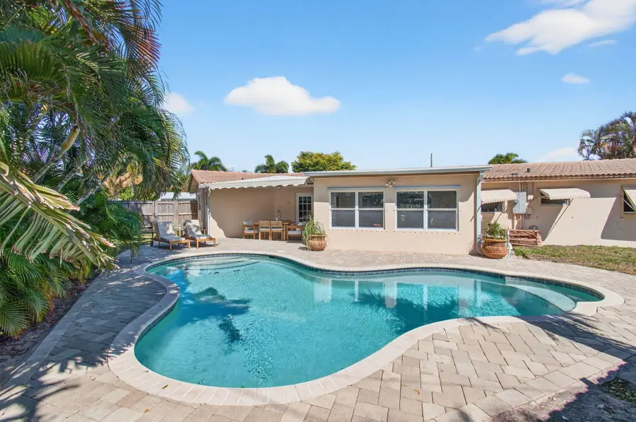 301 SE 8th Avenue, Deerfield Beach, FL 33441 - #2