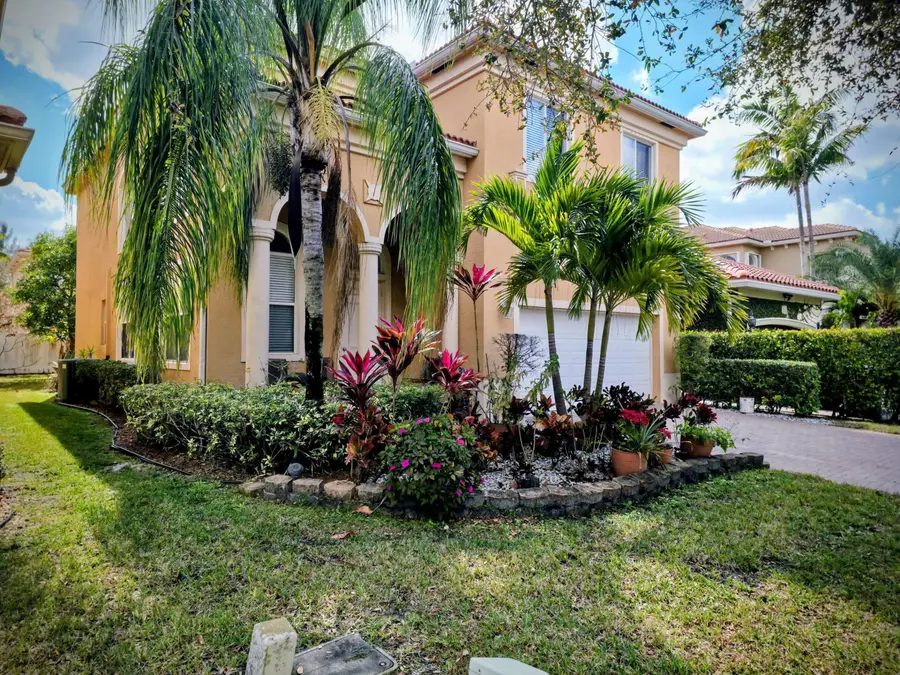 236 Gazetta Way, West Palm Beach, FL 33413 - #3
