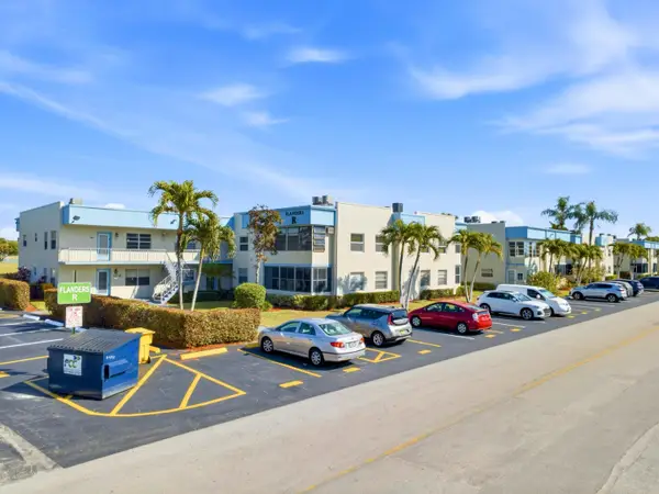 847 Flanders R #847, Delray Beach, FL 33484