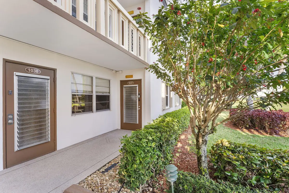 1037 Guildford C, Boca Raton, FL 33434 - #1
