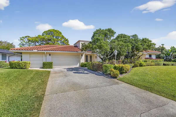 4881 Pineview Circle, Delray Beach, FL 33445