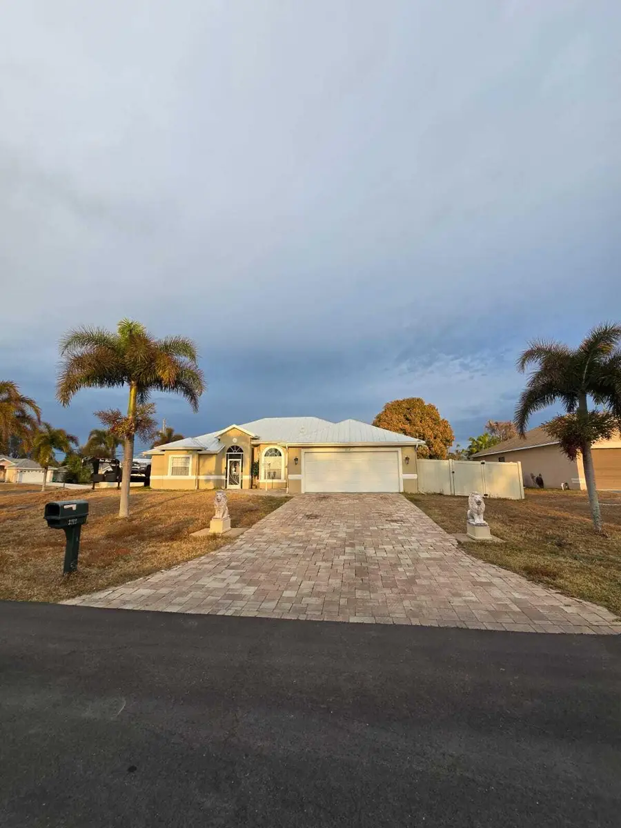 3212 SE Pinto Street, Port Saint Lucie, FL 34984 - #2