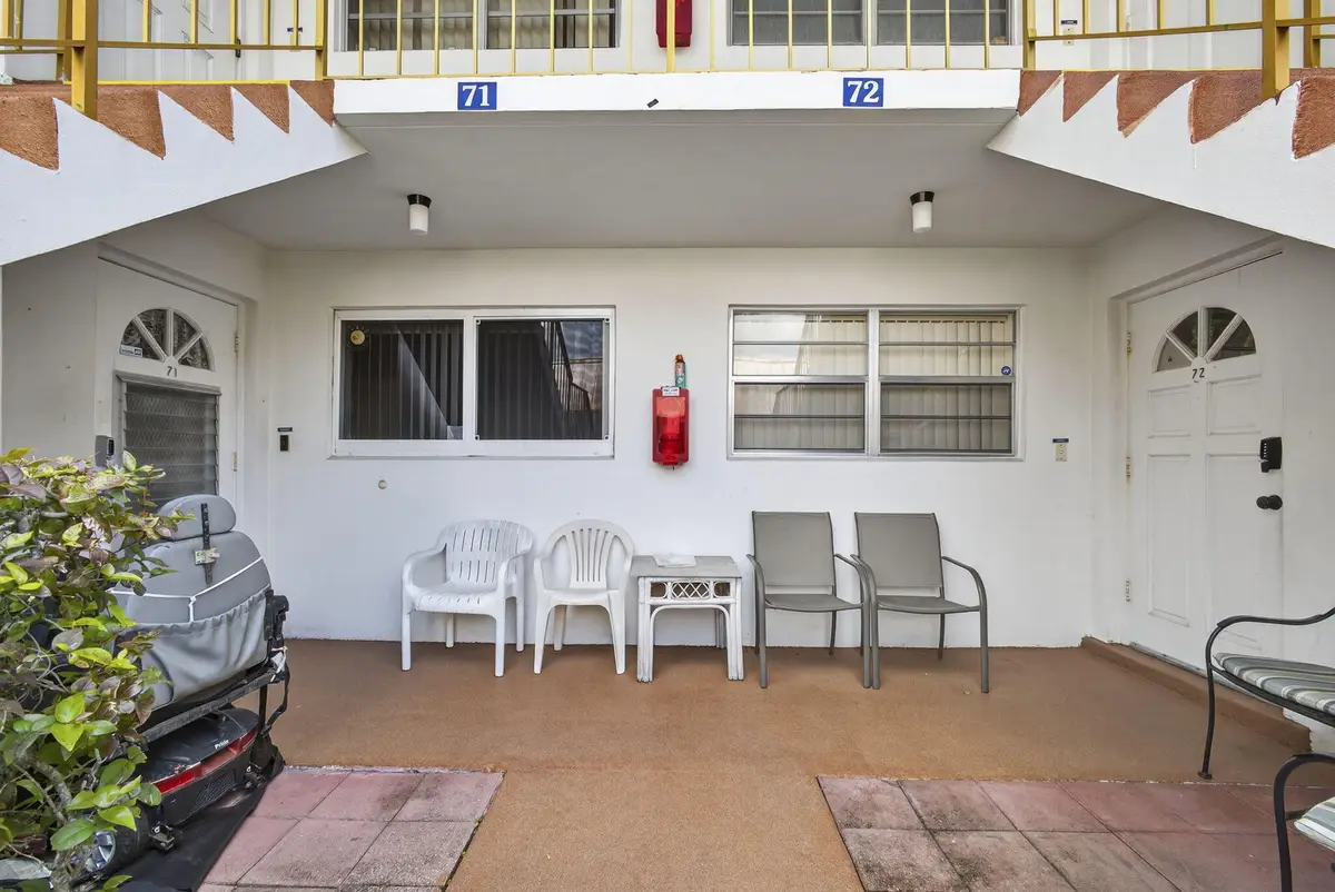 71 Plymouth I, West Palm Beach, FL 33417 - #1