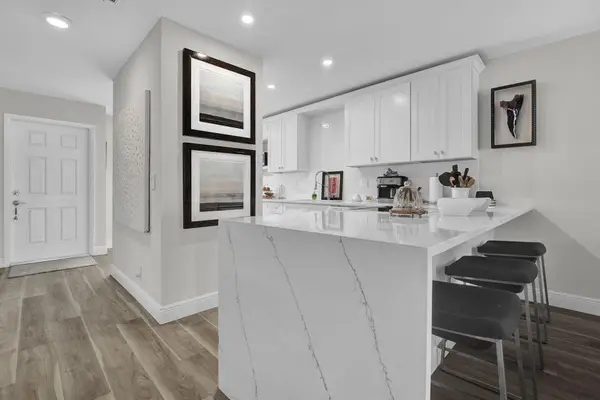 1730 NW 18th Avenue #202, Delray Beach, FL 33445