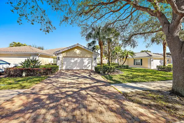 699 Hudson Bay Drive, Palm Beach Gardens, FL 33410