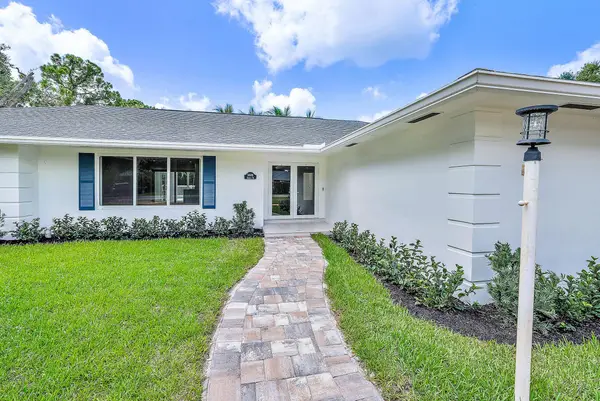 5686 Shirley Drive, Jupiter, FL 33458
