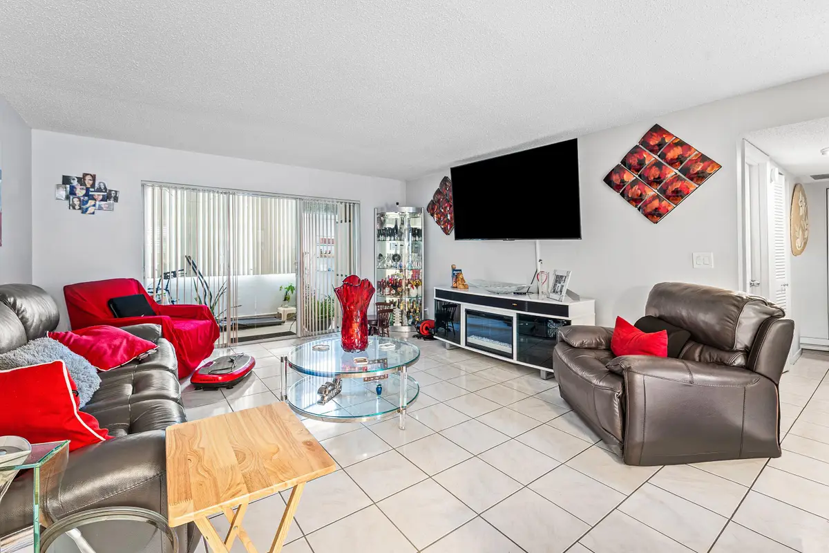 725 Lori Drive, 101, Lake Worth Beach, FL 33461 - #1