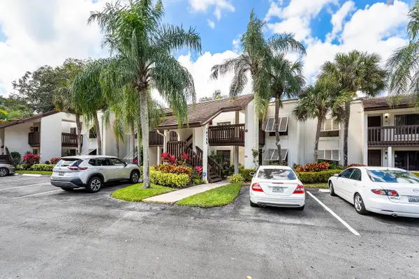 10155 Mangrove Drive #204, Boynton Beach, FL 33437