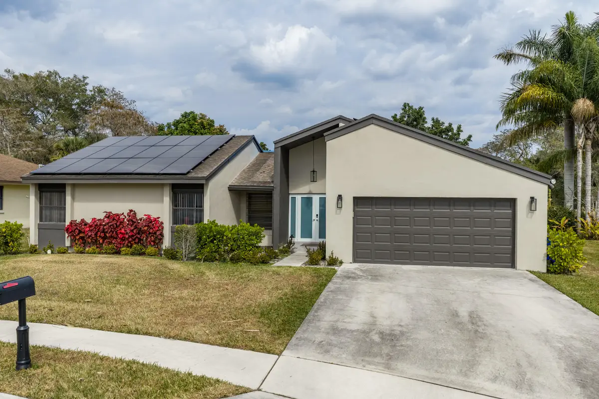 136 Elysium Drive, West Palm Beach, FL 33411 - #1