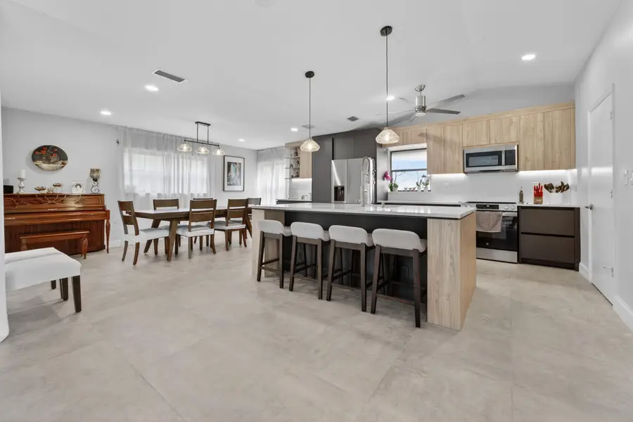 136 Elysium Drive, West Palm Beach, FL 33411 - #3