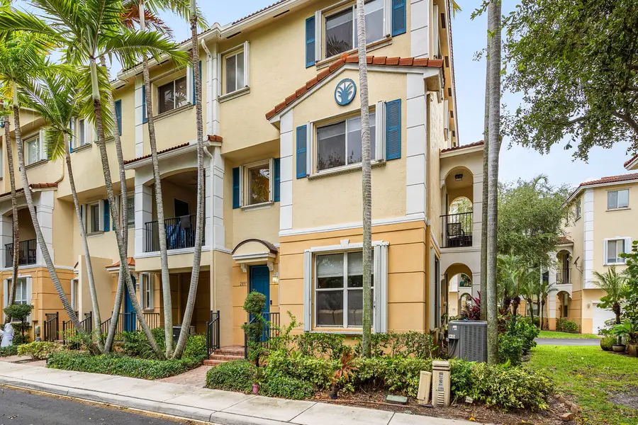 2897 S Greenleaf Circle, Boynton Beach, FL 33426 - #3