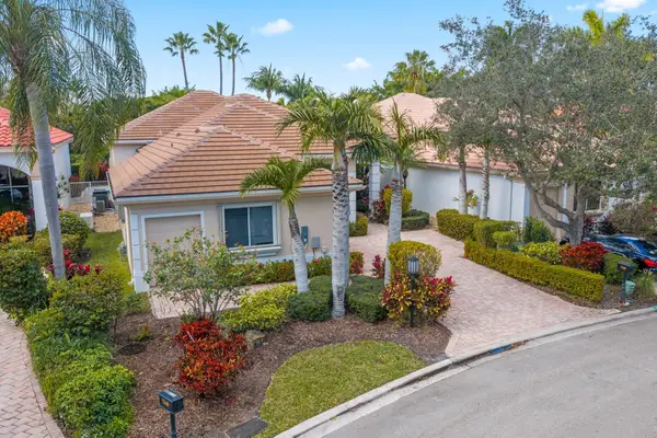 7150 Mallorca Crescent, Boca Raton, FL 33433