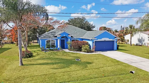 1958 SE Mandrake Circle, Port St Lucie, FL 34952