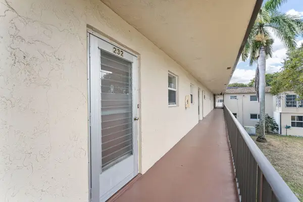 750 Lori Drive #232, Lake Worth Beach, FL 33461