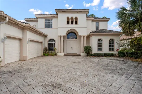 9165 Pineville Drive, Lake Worth, FL 33467