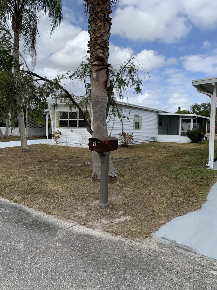 25 Flamenco Way, Port Saint Lucie, FL 34952 - #3