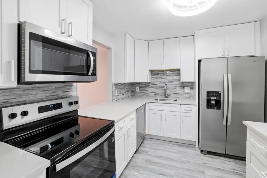 1502 S Lakeside Drive #204, Lake Worth Beach, FL 33460 - #3