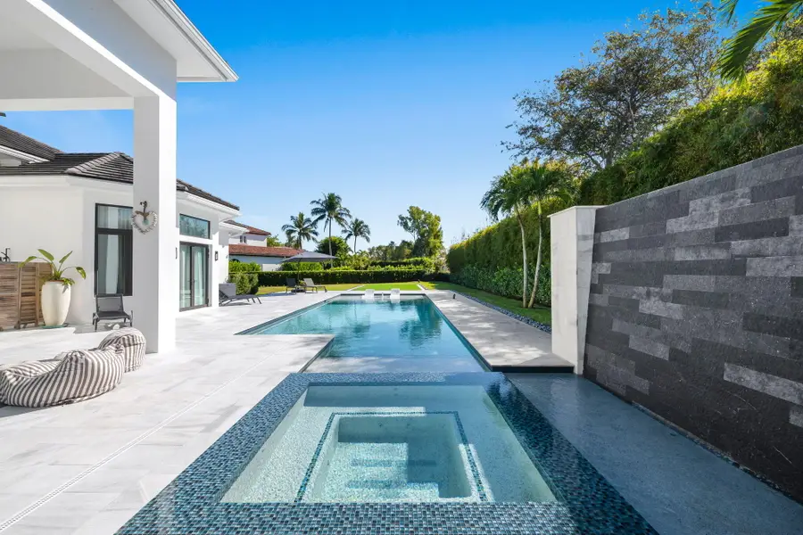 18338 Guardian Circle, Boca Raton, FL 33496 - #3