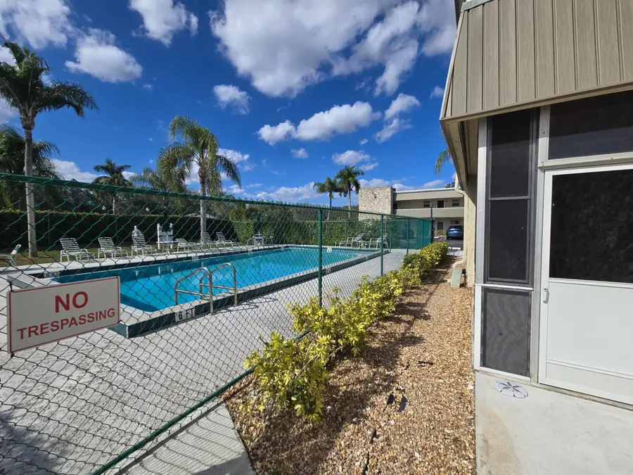 126 Sparrow Drive #22a, Royal Palm Beach, FL 33411 - #3