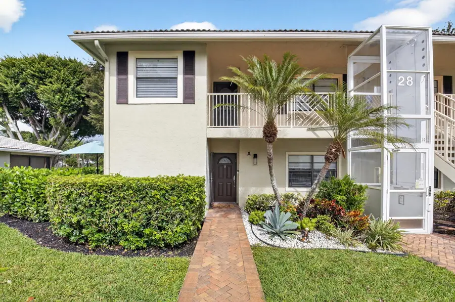 28 Stratford Lane #A, Boynton Beach, FL 33436 - #3