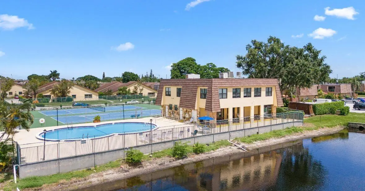 42 Springdale Circle, Lake Worth Beach, FL 33461 - #1