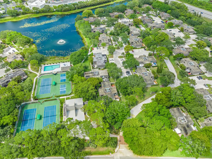 506 5th Terrace, Palm Beach Gardens, FL 33418 - #2