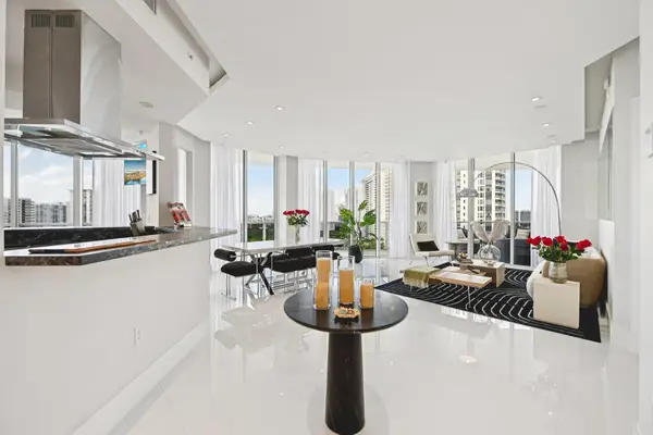 4100 Island Boulevard #1204, Aventura, FL 33160