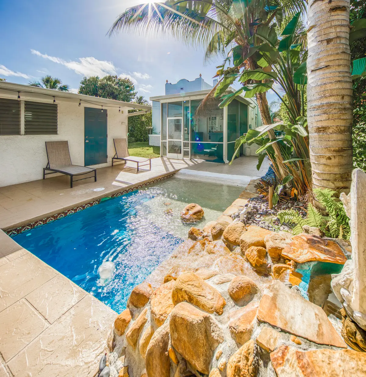 626 N J Street, Lake Worth Beach, FL 33460 - #1