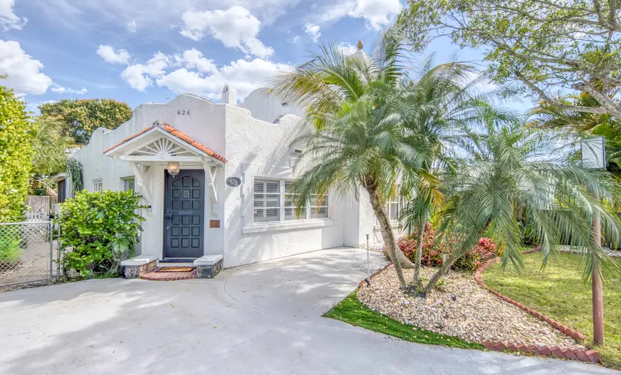 626 N J Street, Lake Worth Beach, FL 33460 - #3