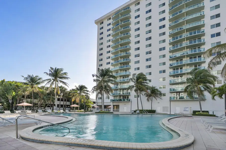 19380 Collins Avenue #523, Sunny Isles Beach, FL 33160 - #2